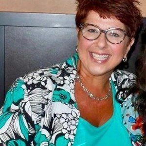 Meet your Posher, Shelli